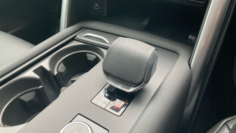 Land Rover Discovery 3.0 D350 Dynamic SE 5dr Auto Diesel Station Wagon